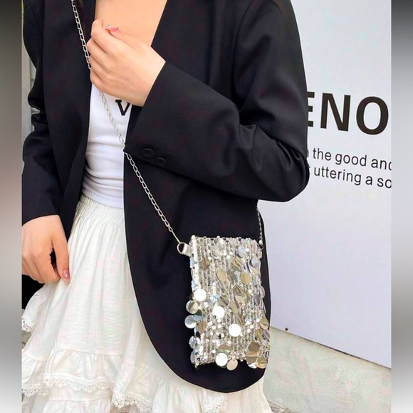 Silver Sequin Chain Strap Mini Pouch Bag NEW 🏷️ - Picture 4 of 11